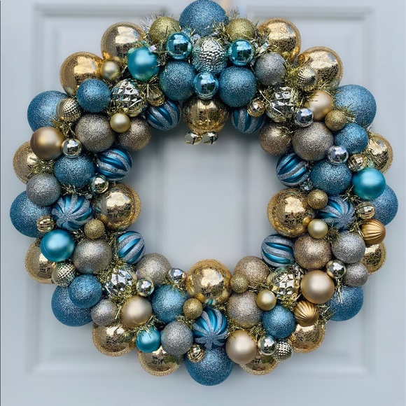 Ornament bauble wreath blue and gold Christmas - Picture 4 of 5